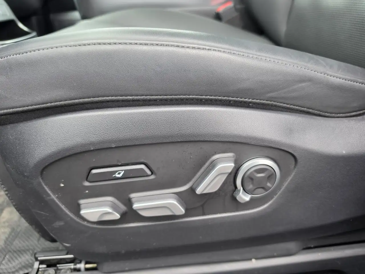Hyundai IONIQ 9 снимка Hyundai IONIQ 9
