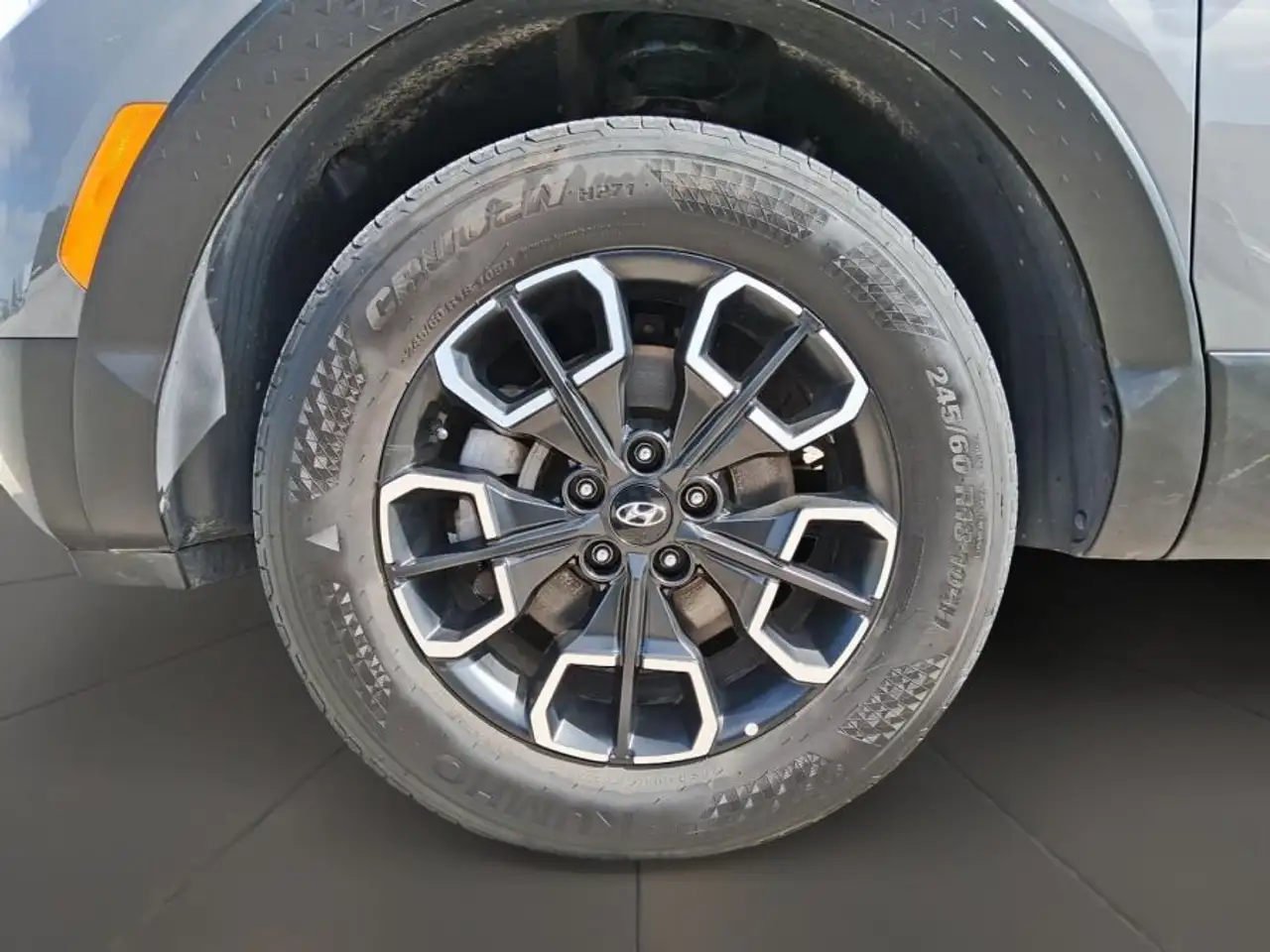 Hyundai Santa Cruz снимка Hyundai Santa Cruz