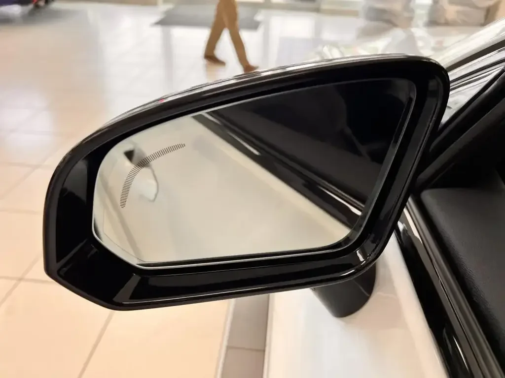 Volvo S60 снимка Volvo S60