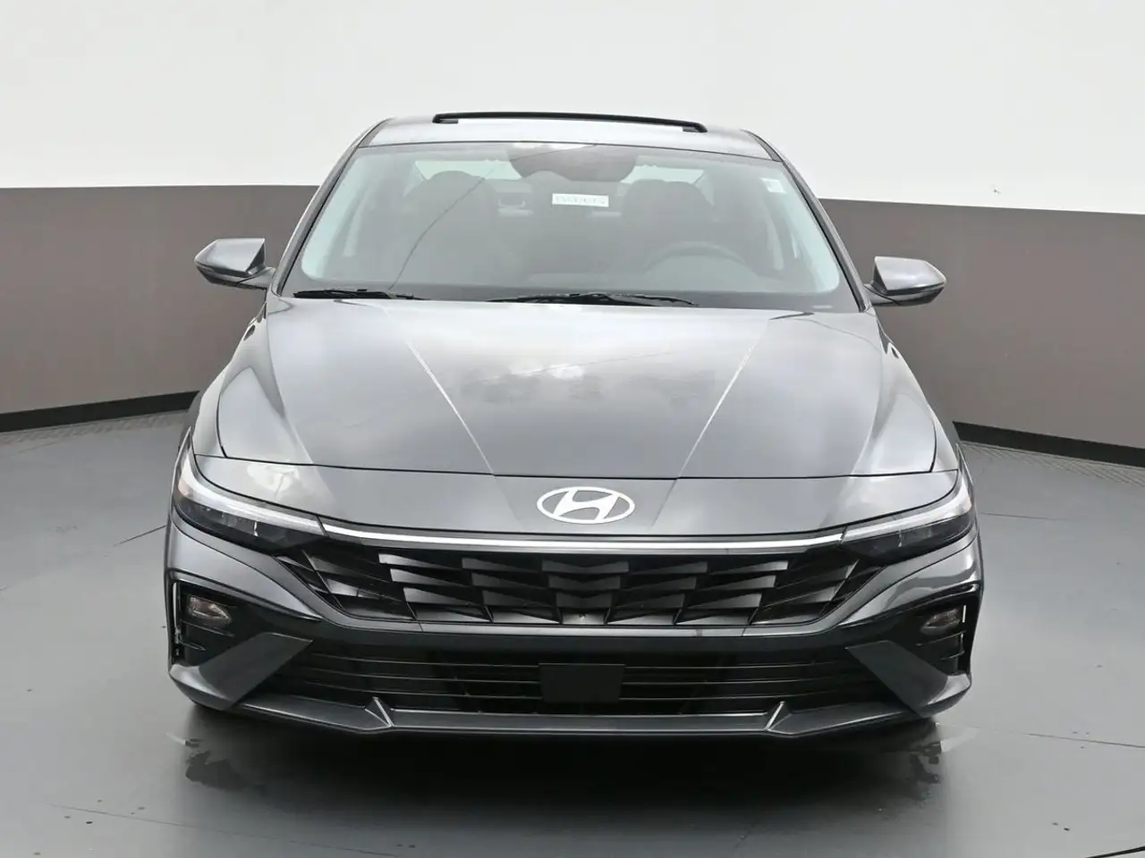 Hyundai ELANTRA снимка Hyundai ELANTRA