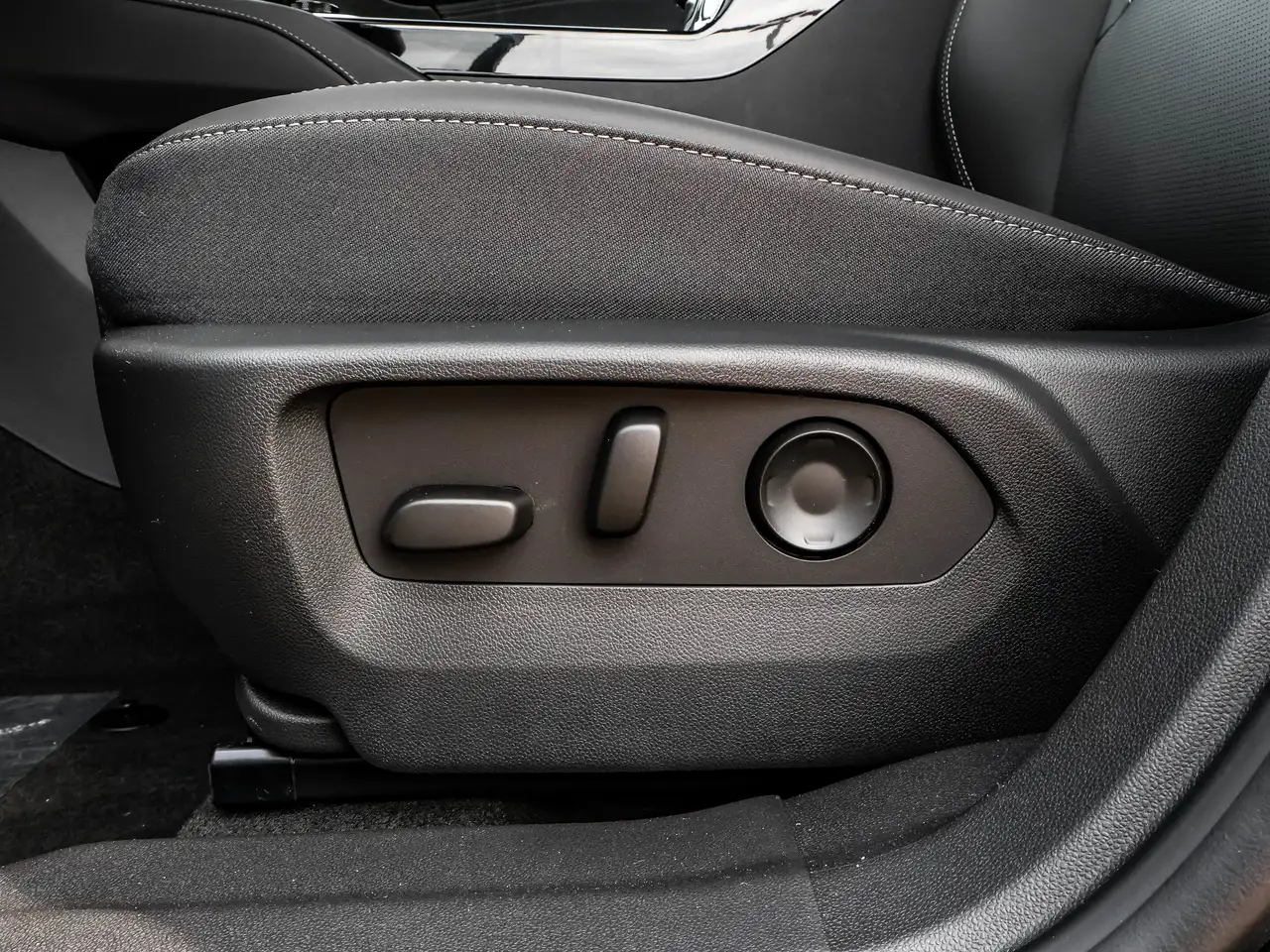Buick Envision снимка Buick Envision