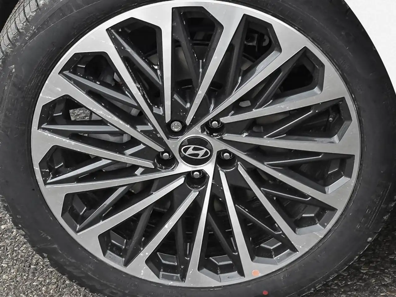 Hyundai PALISADE Hybrid снимка Hyundai PALISADE Hybrid