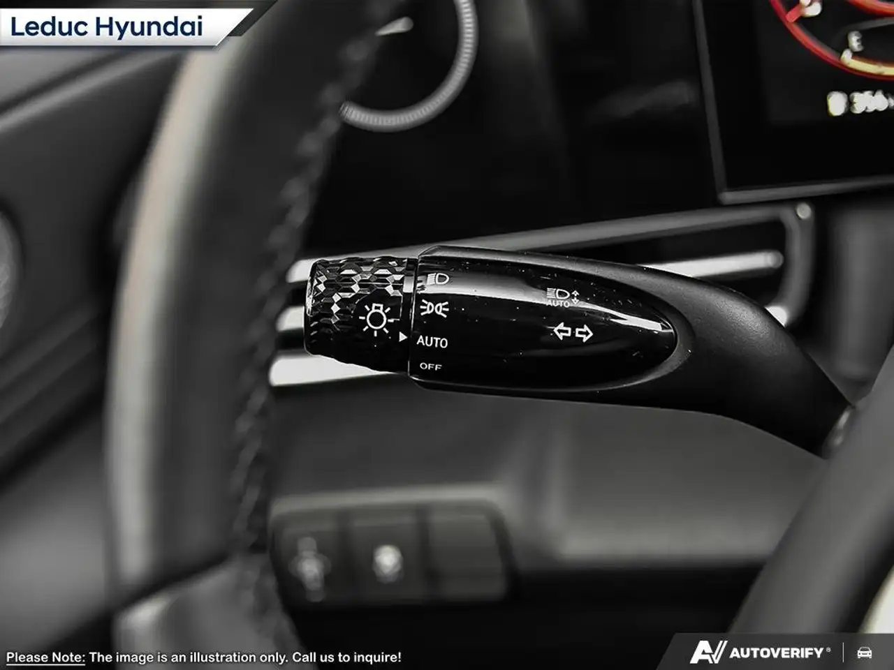 Hyundai ELANTRA photo Hyundai ELANTRA