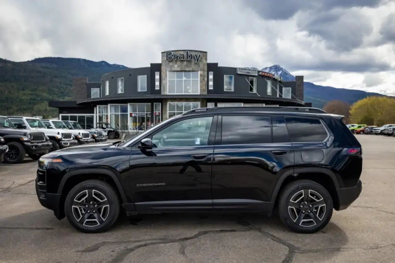 Jeep Cherokee снимка Jeep Cherokee