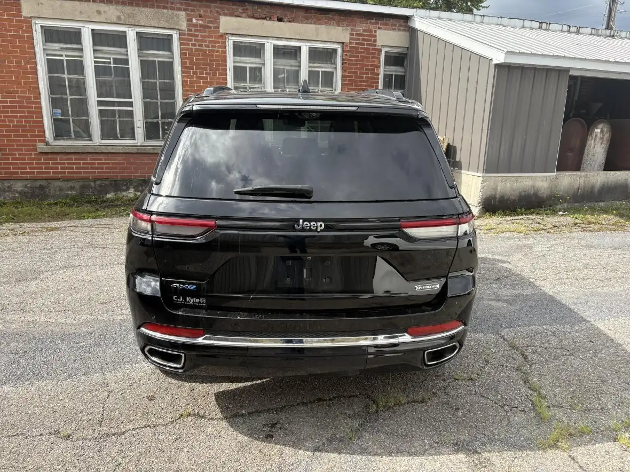 Jeep Grand Cherokee снимка Jeep Grand Cherokee