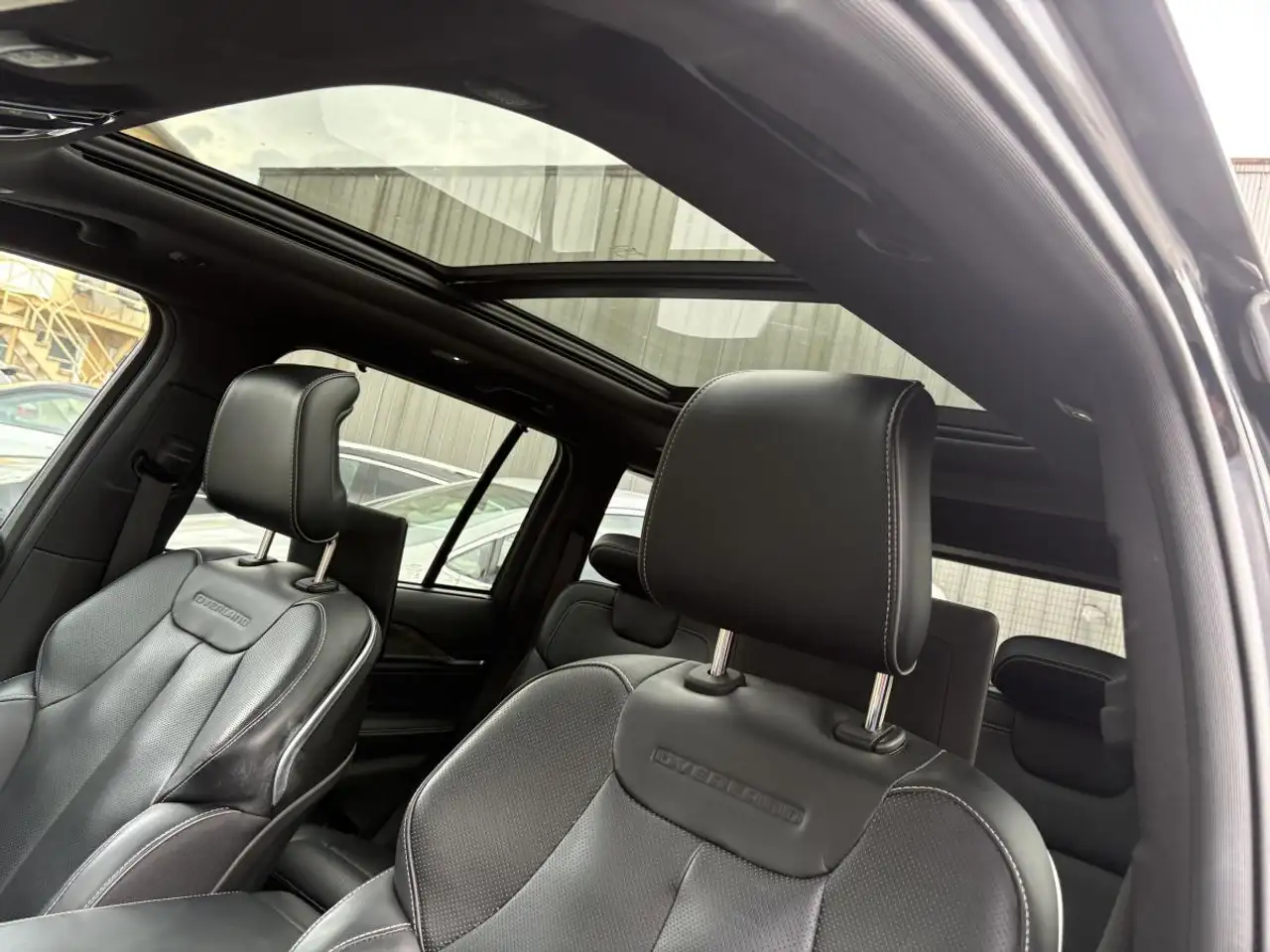 Jeep Grand Cherokee снимка Jeep Grand Cherokee