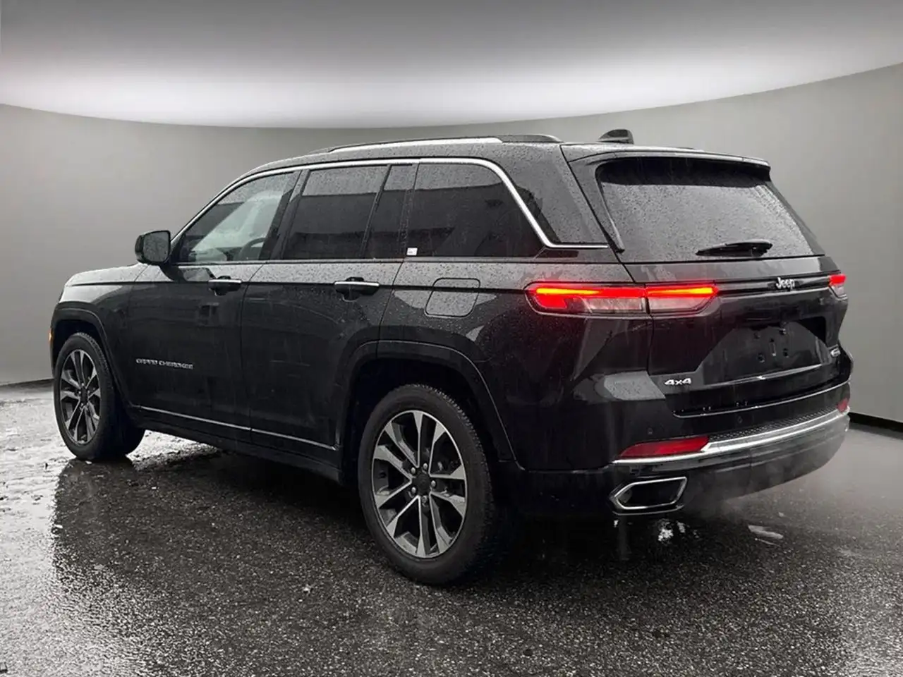 Jeep Grand Cherokee снимка Jeep Grand Cherokee