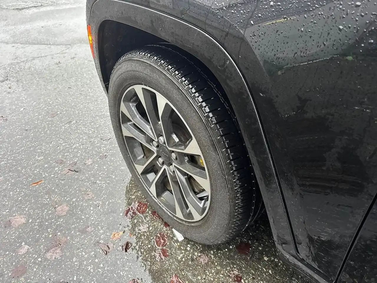 Jeep Grand Cherokee снимка Jeep Grand Cherokee