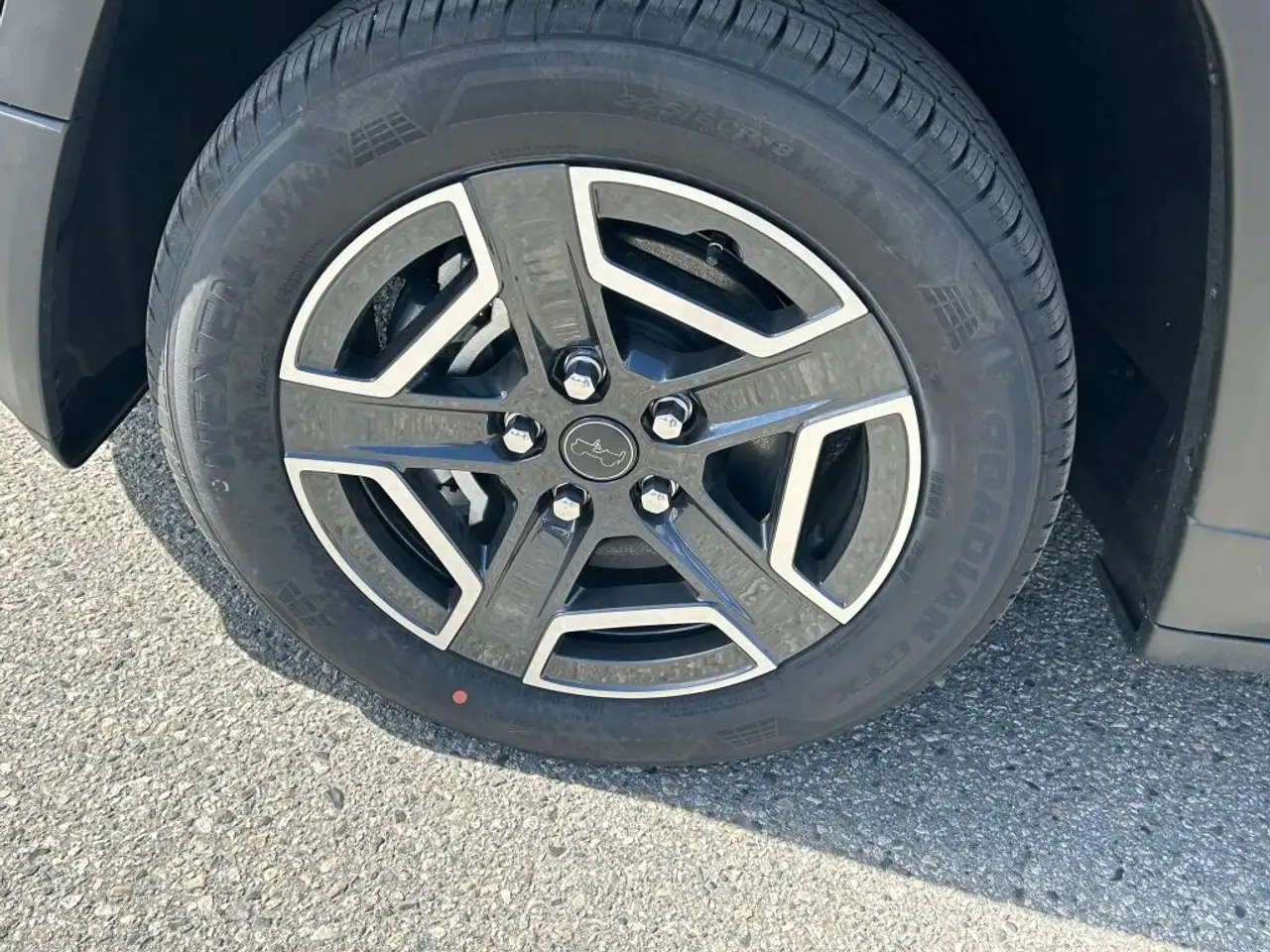 Jeep Cherokee снимка Jeep Cherokee