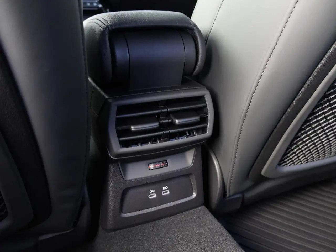 Audi RS3 снимка Audi RS3