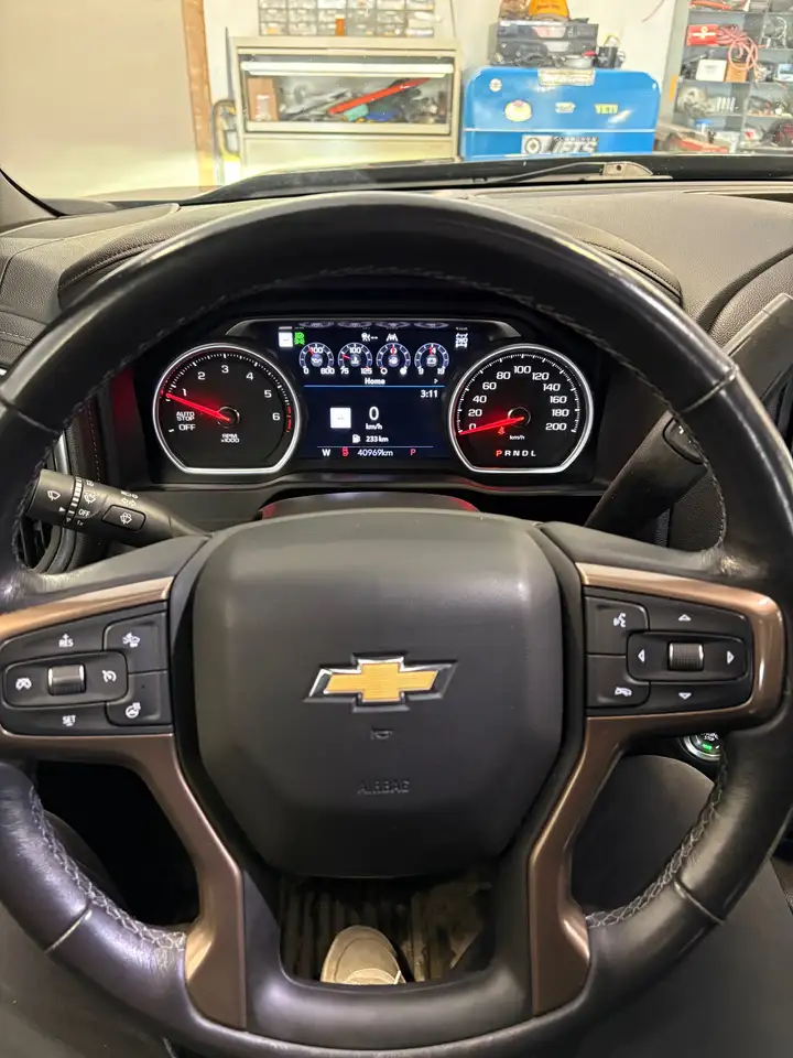 Chevrolet Silverado 1500 снимка Chevrolet Silverado 1500