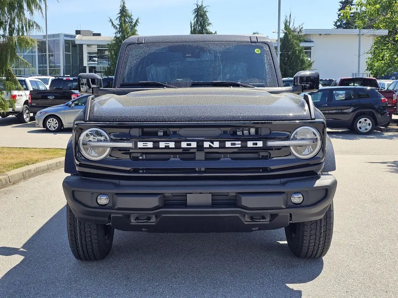 Ford Bronco снимка Ford Bronco