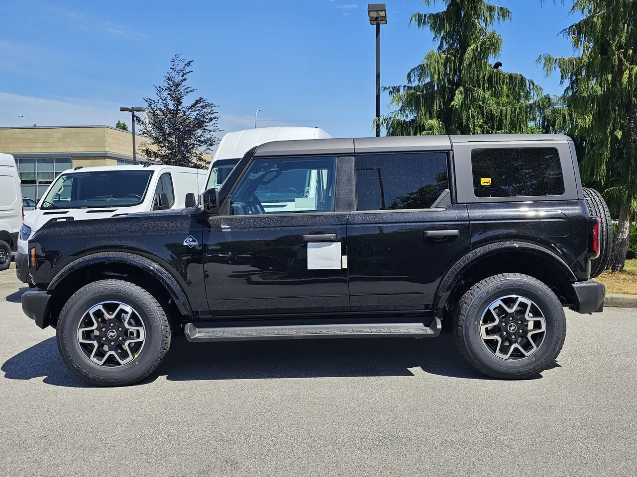 Ford Bronco снимка Ford Bronco