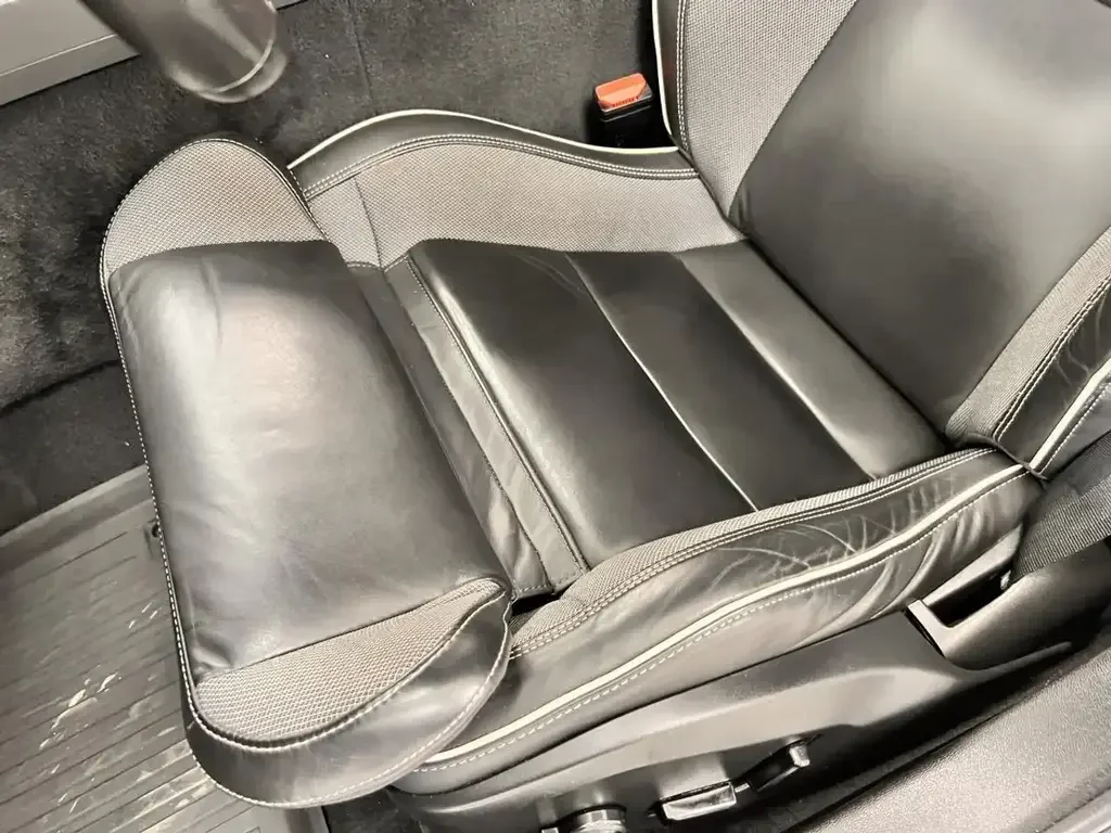 Volvo S60 снимка Volvo S60