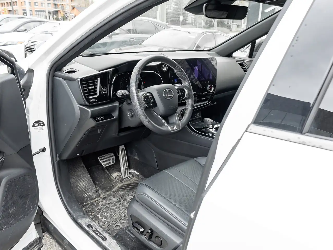 Lexus NX снимка Lexus NX