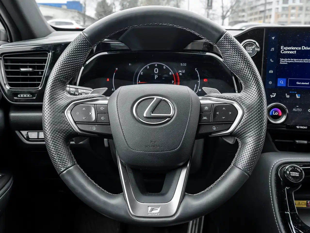 Lexus NX снимка Lexus NX