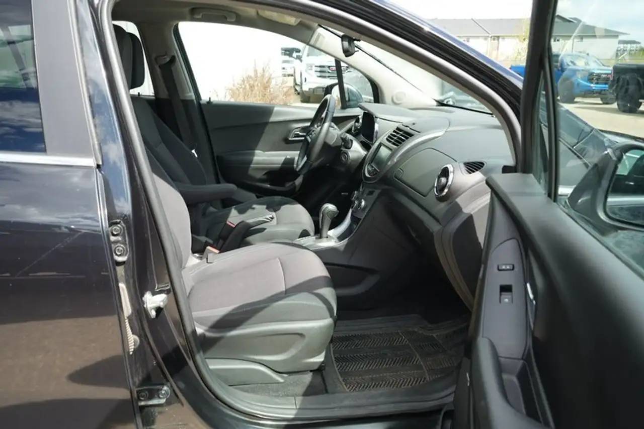 Chevrolet Trax photo Chevrolet Trax