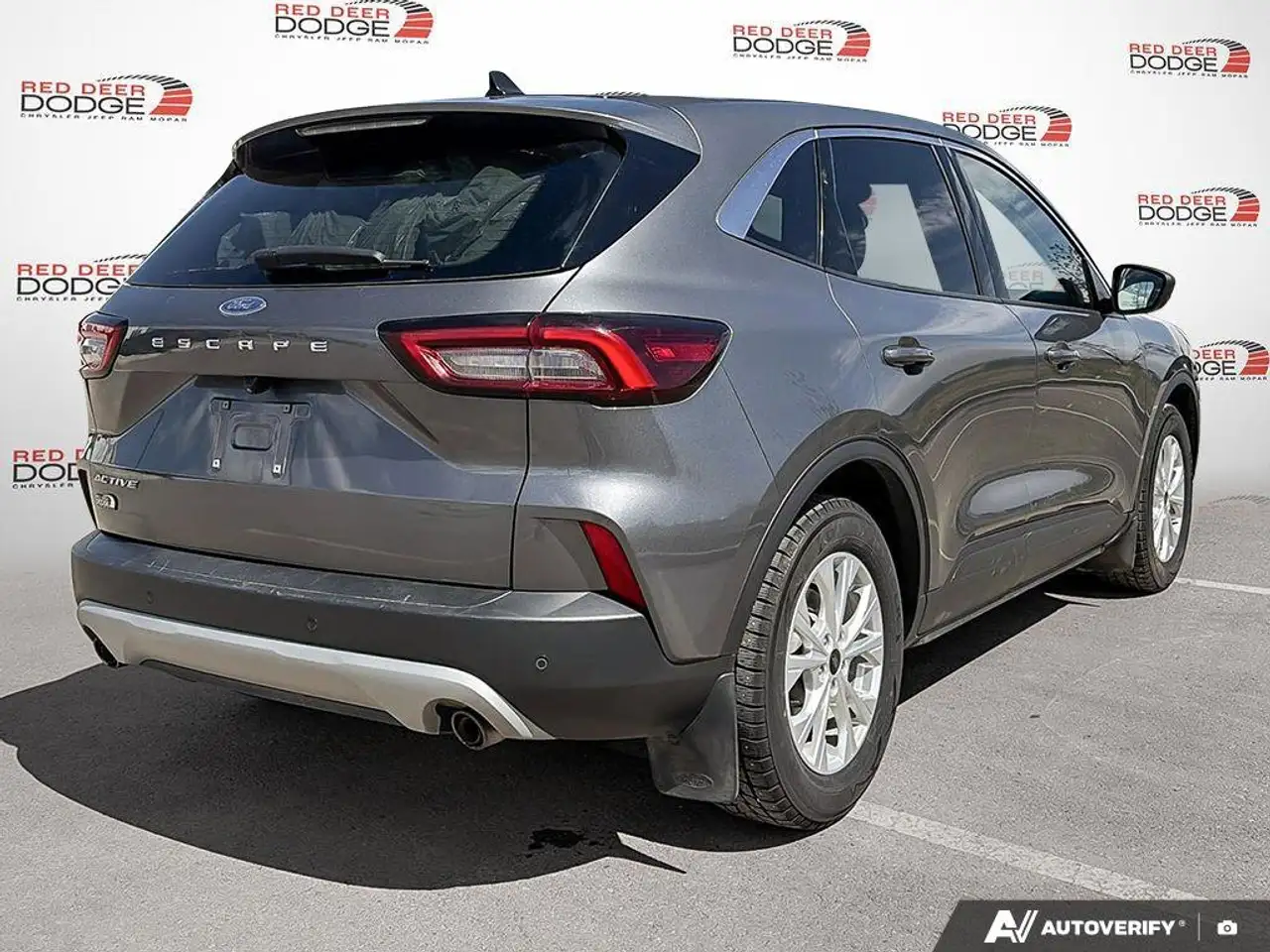 Ford Escape снимка Ford Escape