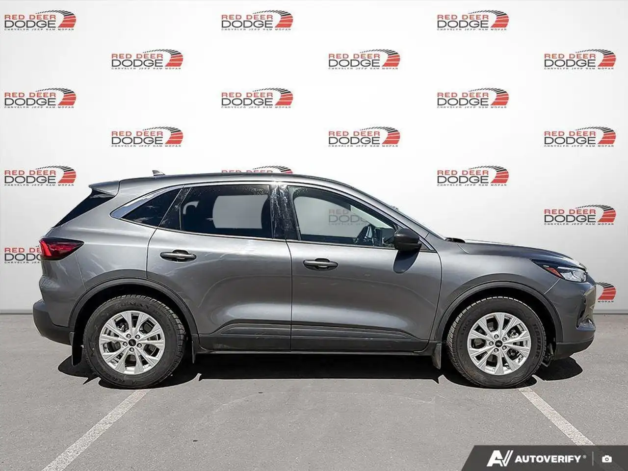 Ford Escape снимка Ford Escape