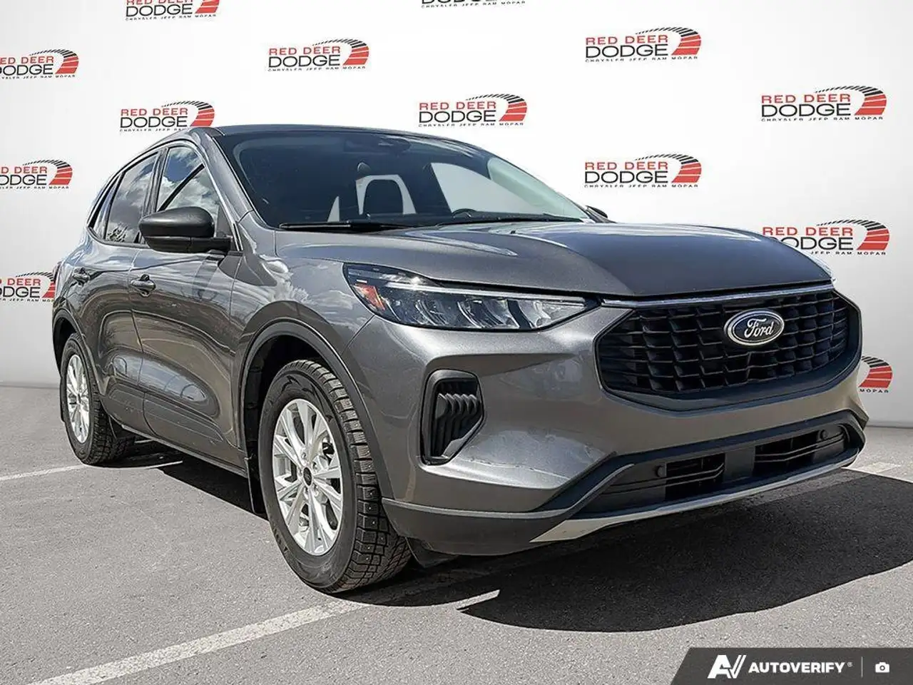 Ford Escape снимка Ford Escape