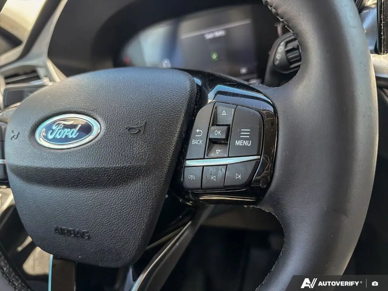 Ford Escape снимка Ford Escape