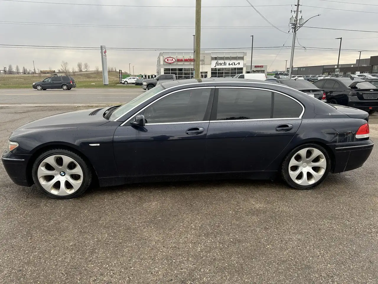 BMW 7 Series снимка BMW 7 Series