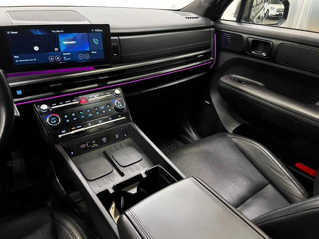 Hyundai SANTA FE снимка Hyundai SANTA FE