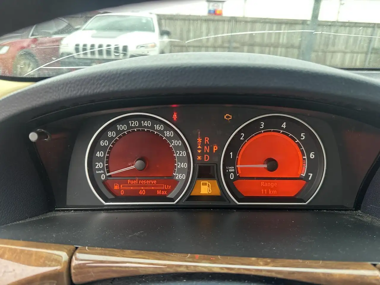 BMW 7 Series снимка BMW 7 Series
