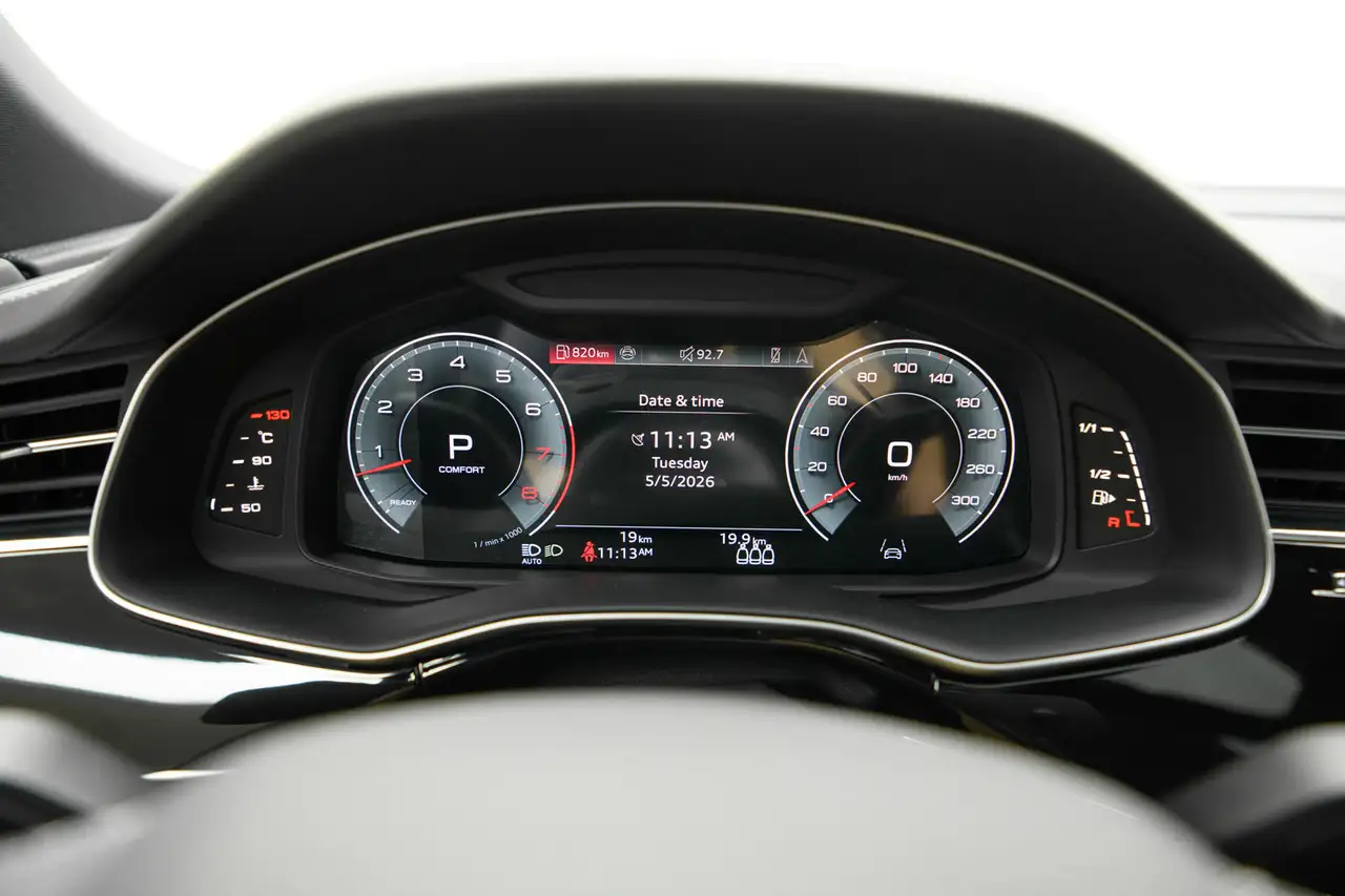 Audi Q8 fotografie Audi Q8