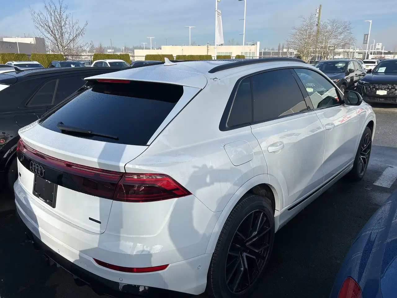 Audi Q8 снимка Audi Q8