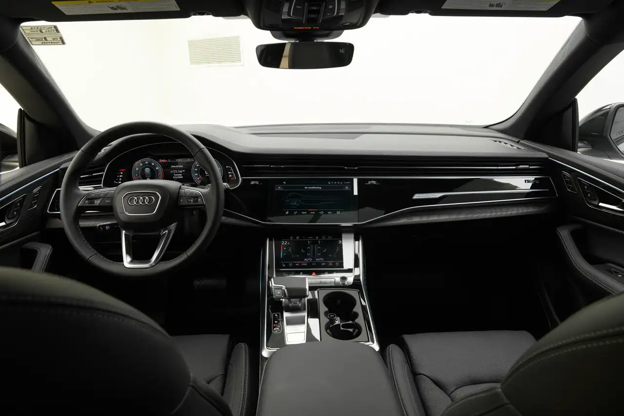 Audi Q8 fotografie Audi Q8