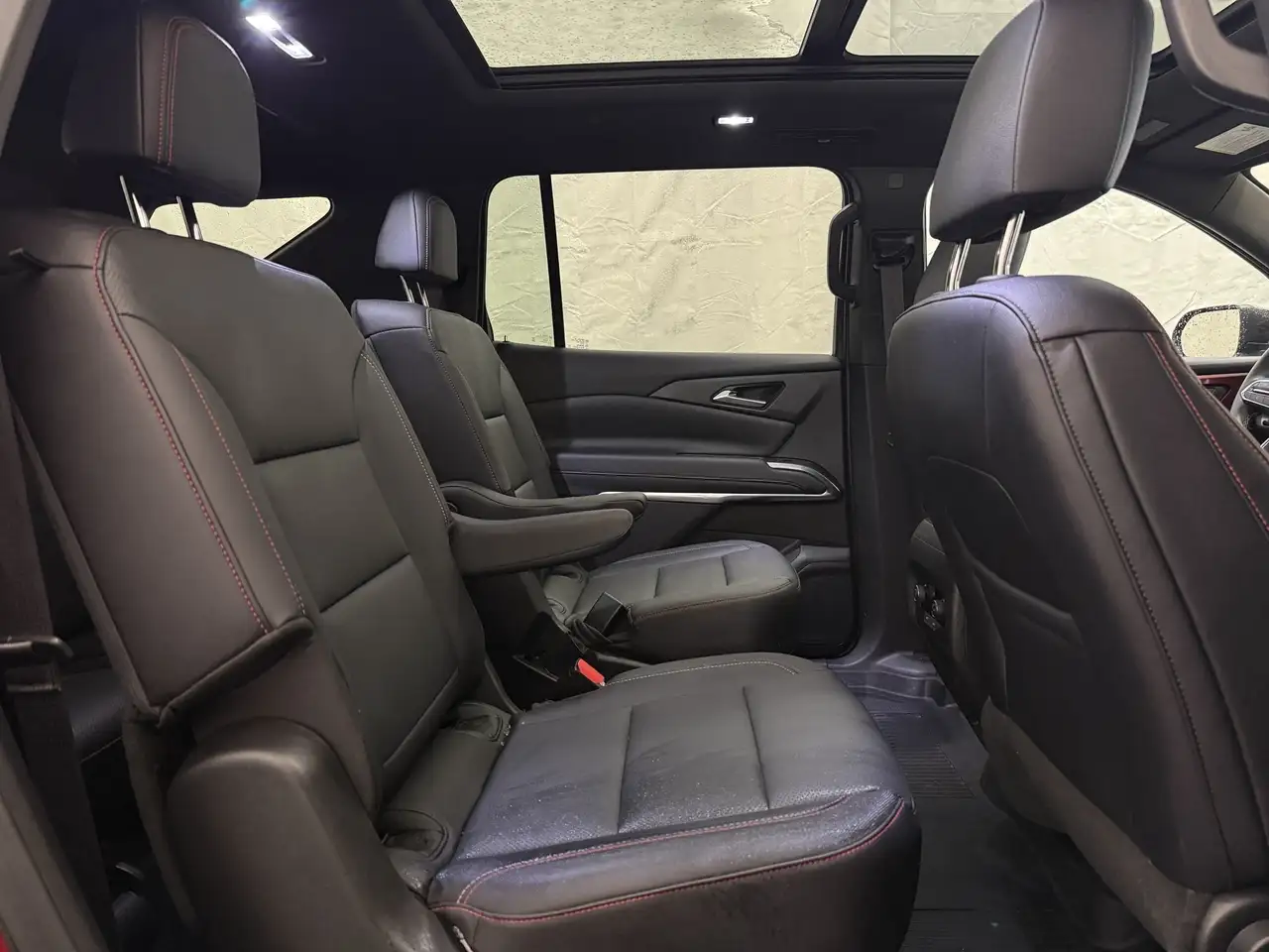 Chevrolet Traverse снимка Chevrolet Traverse