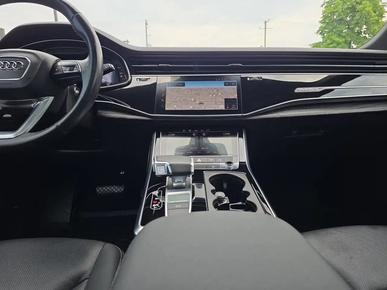 Audi Q8 photo Audi Q8