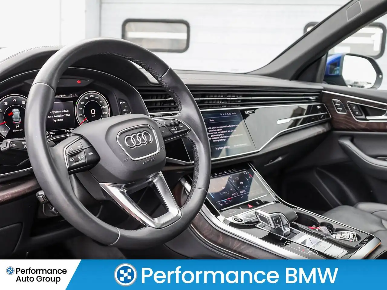 Audi Q8 photo Audi Q8