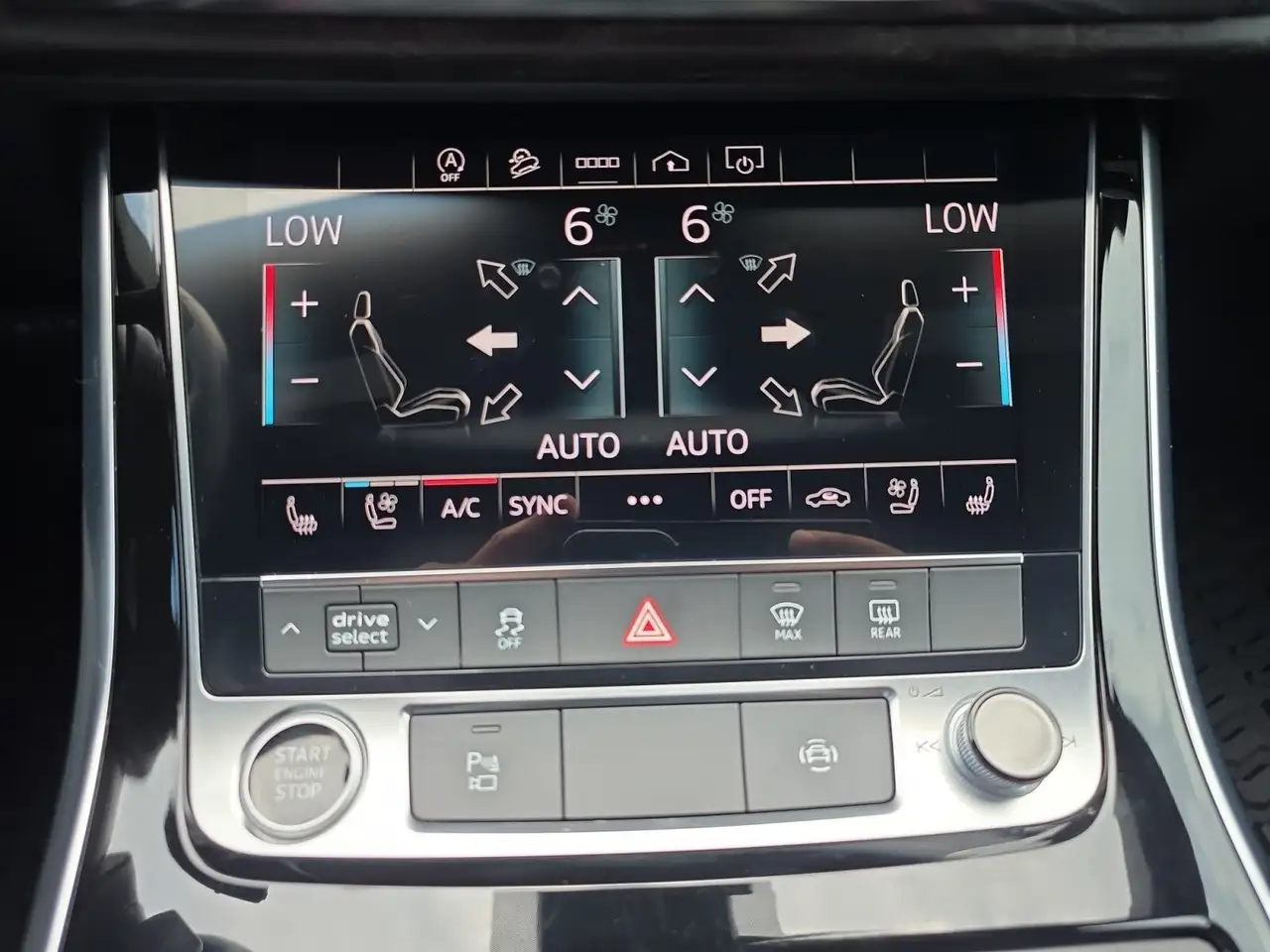 Audi Q8 photo Audi Q8