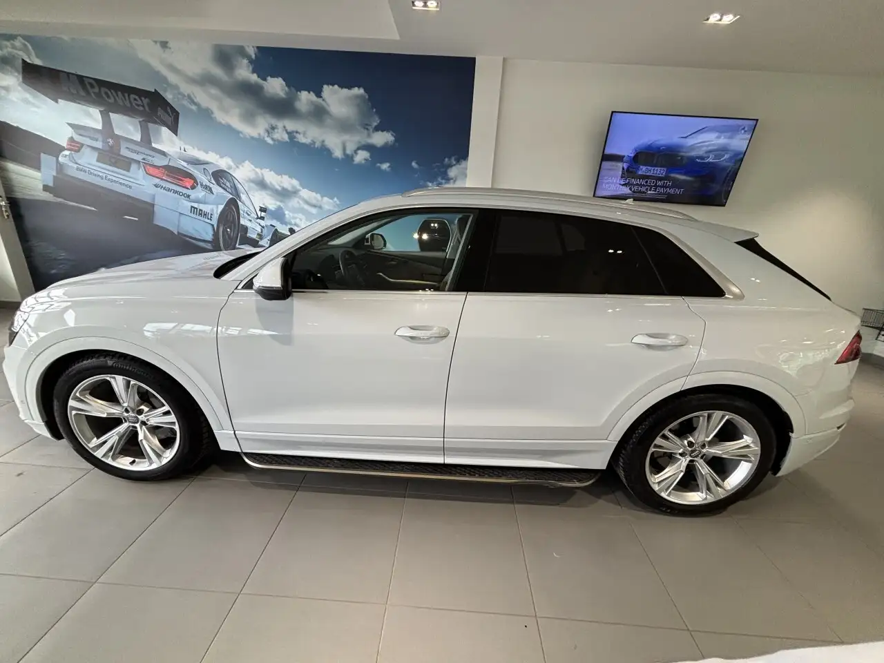 Audi Q8 photo Audi Q8