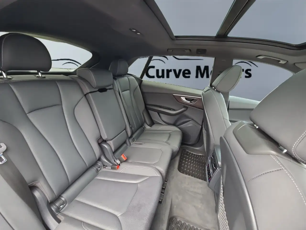 Audi Q8 photo Audi Q8