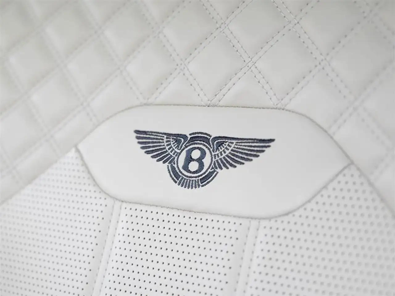 Bentley Bentayga fotografie Bentley Bentayga