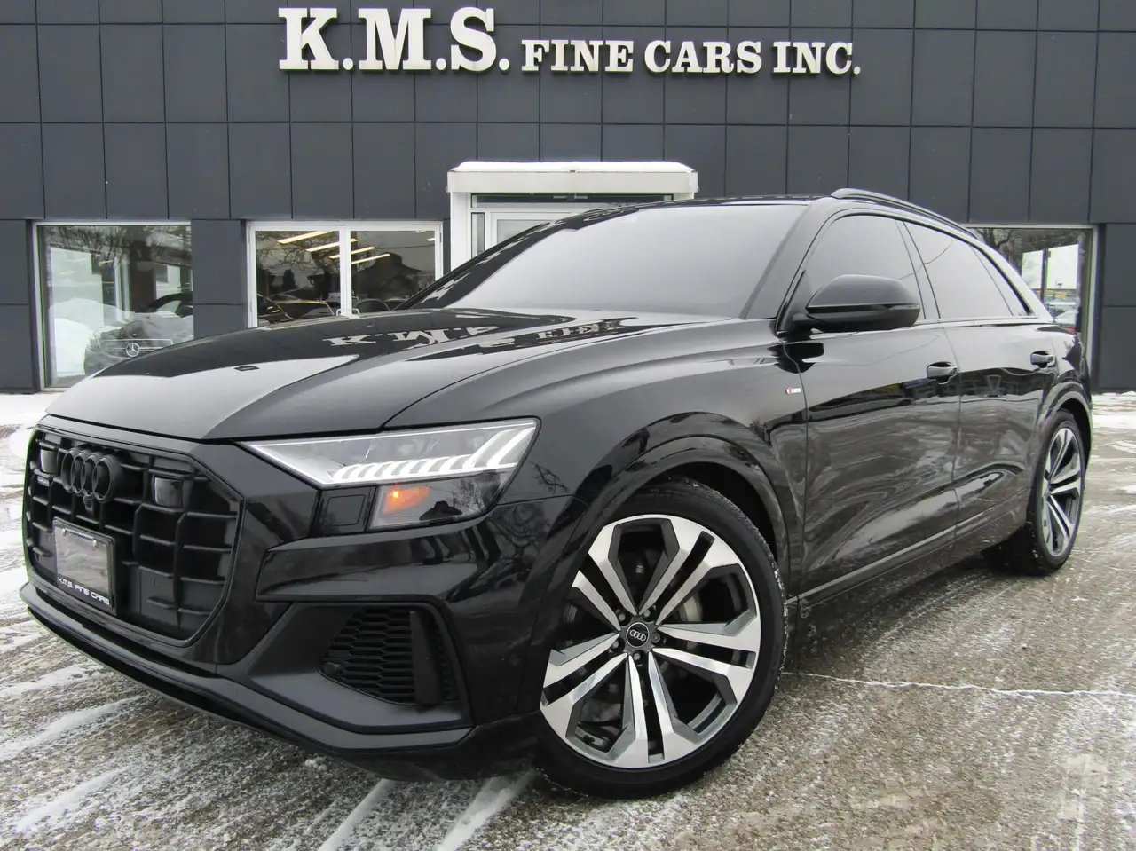 2023 Audi Q8