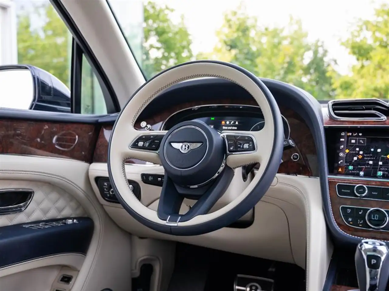 Bentley Bentayga fotografie Bentley Bentayga