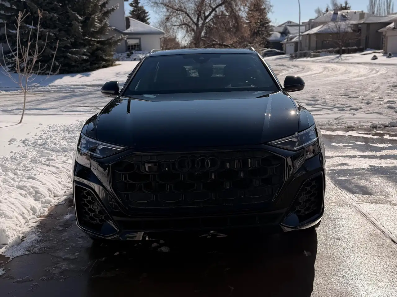 Audi Q8 снимка Audi Q8