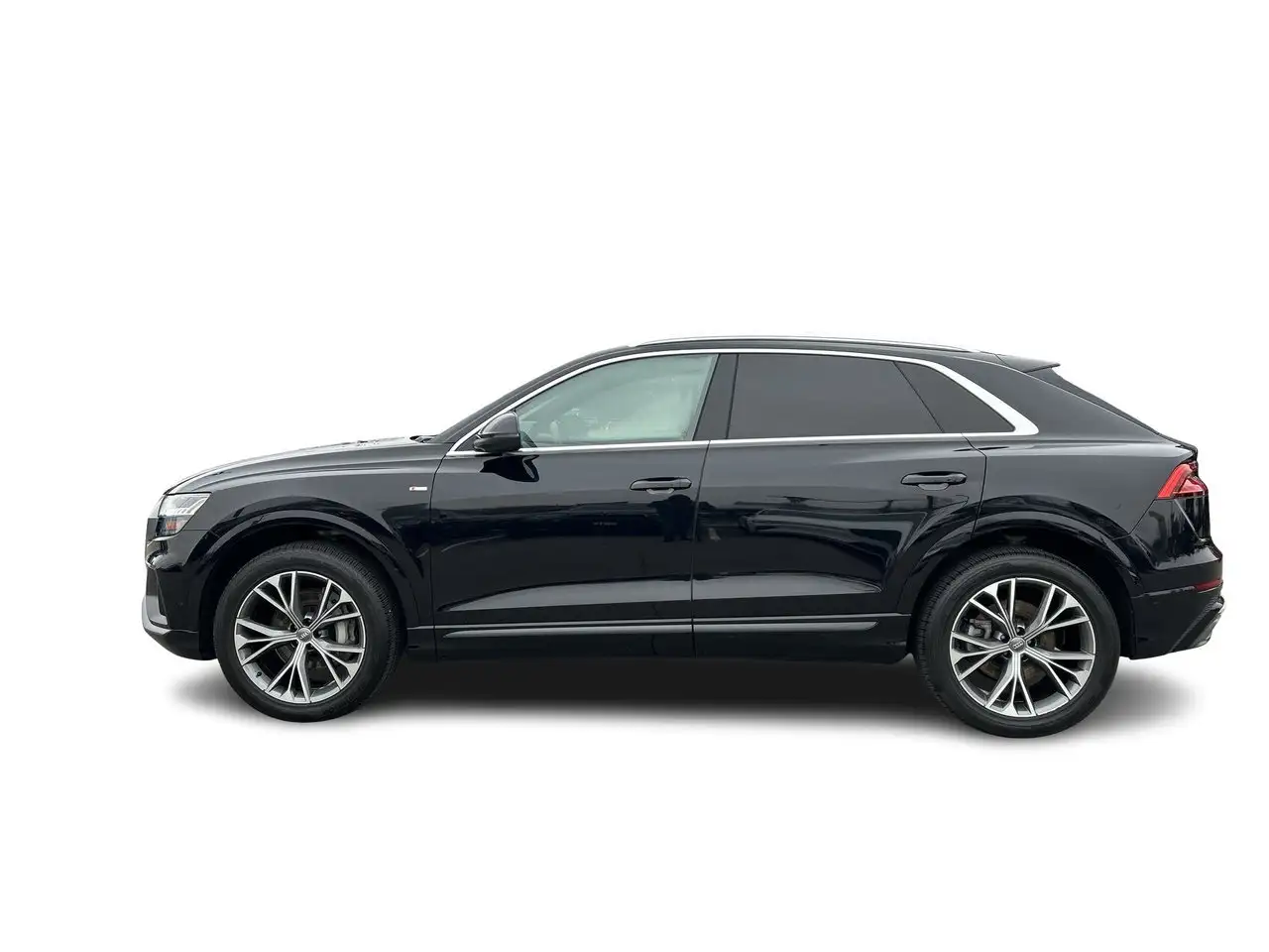 Audi Q8 снимка Audi Q8