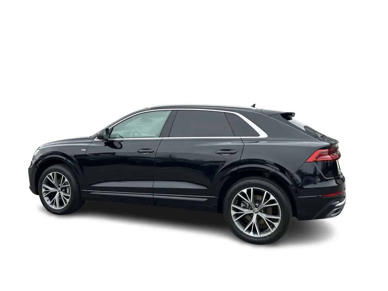 Audi Q8 снимка Audi Q8