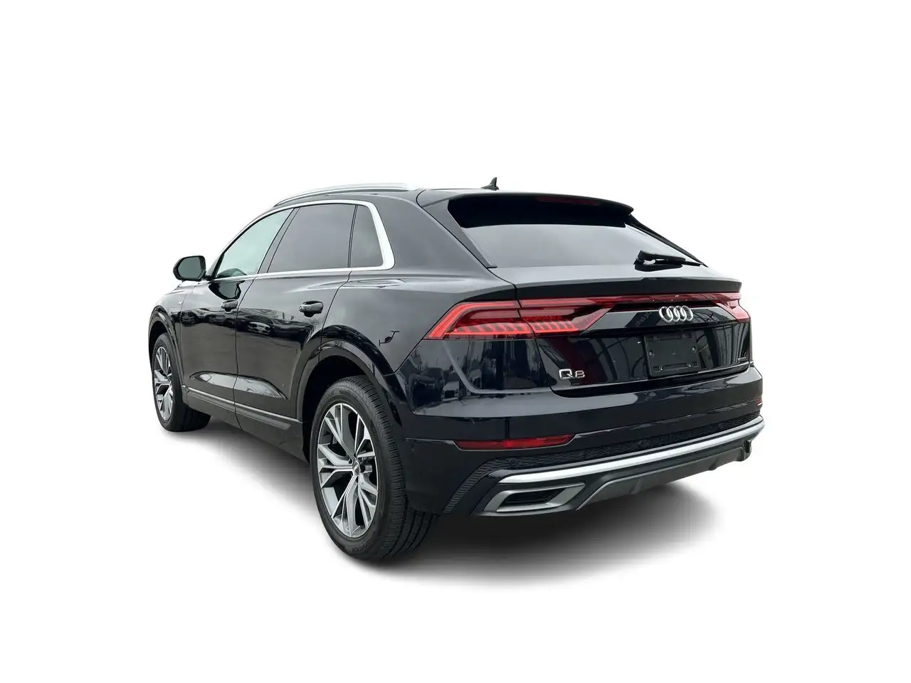 Audi Q8 снимка Audi Q8