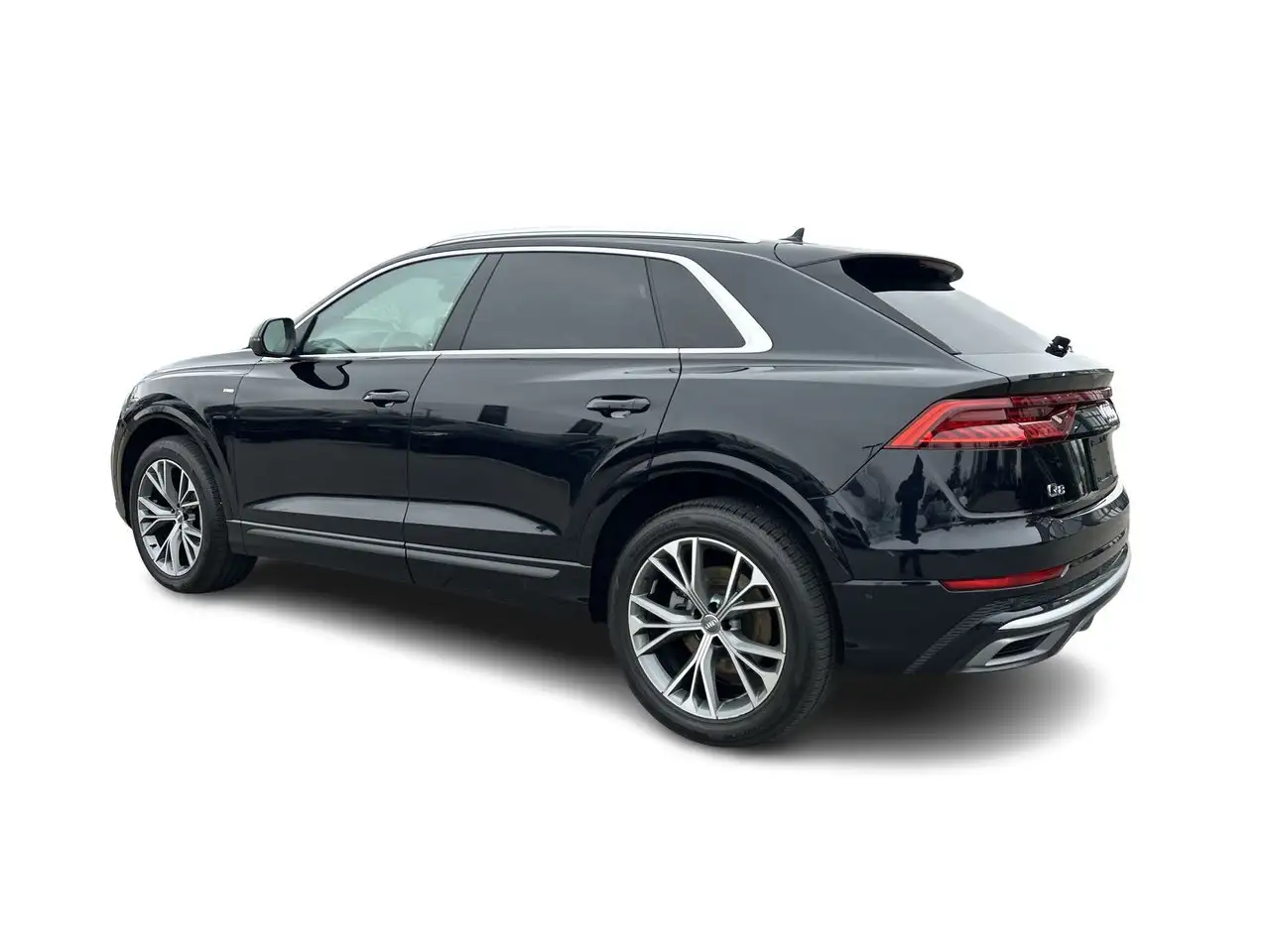 Audi Q8 снимка Audi Q8
