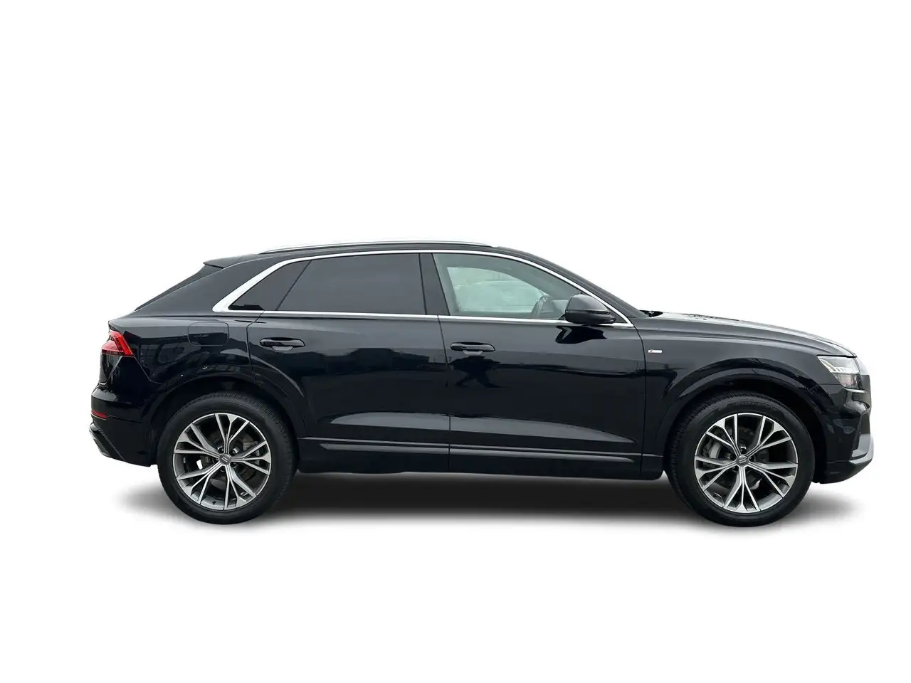 Audi Q8 снимка Audi Q8