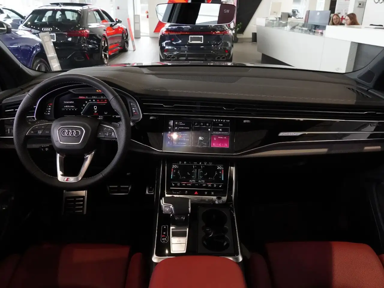 Audi SQ7 photo Audi SQ7
