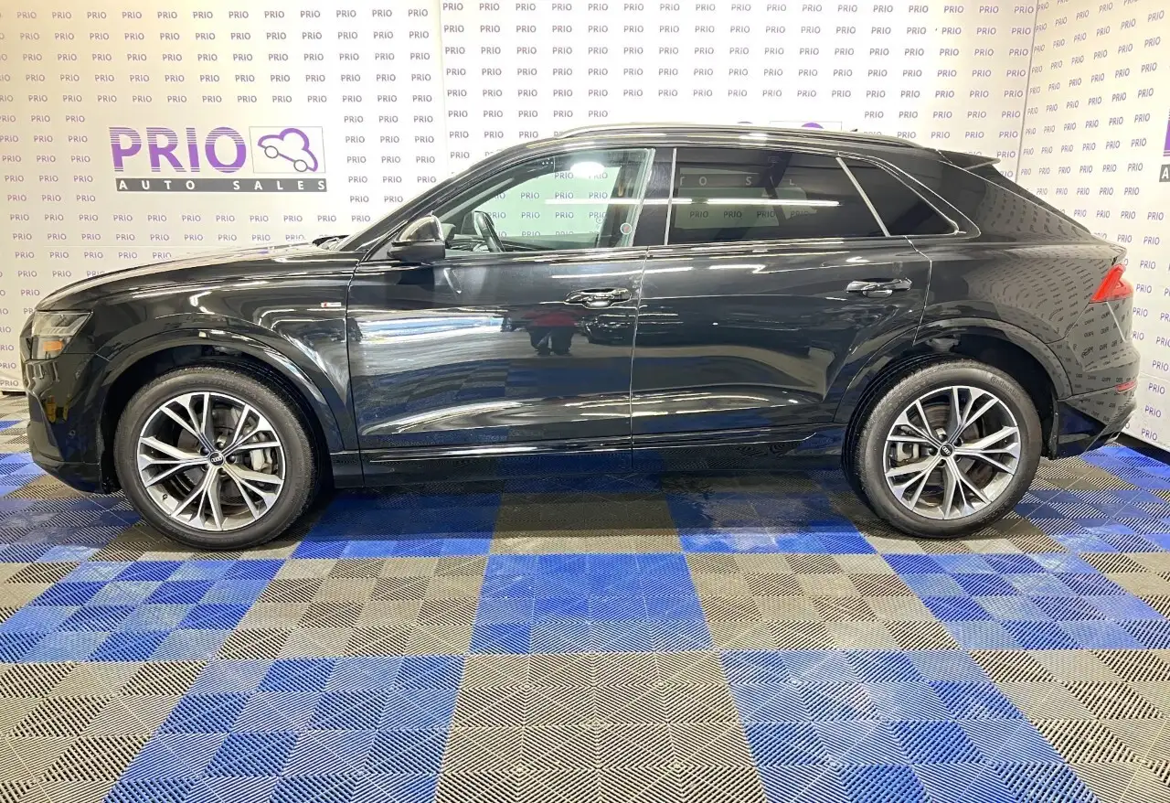 Audi Q8 fotografie Audi Q8