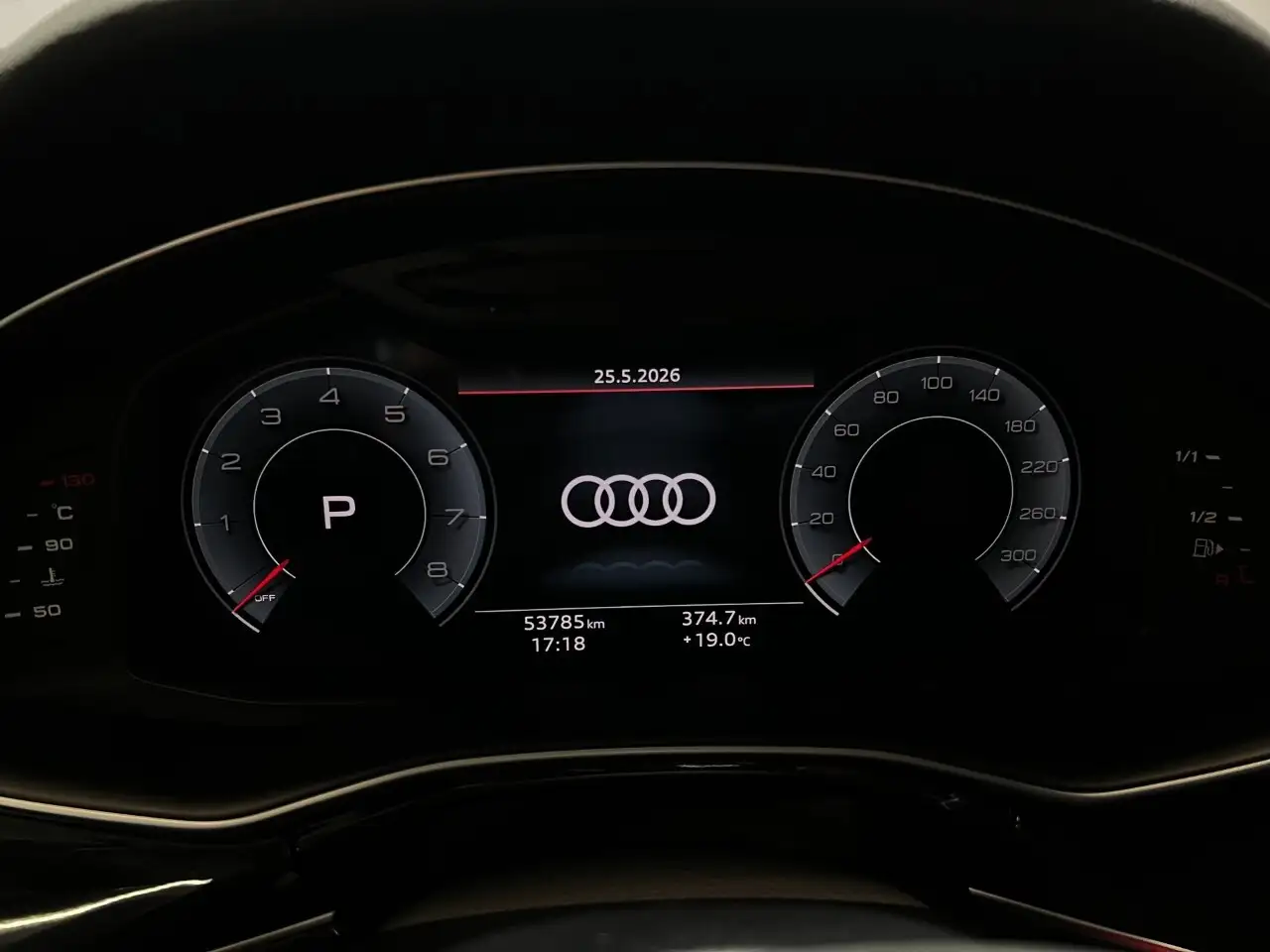 Audi Q8 fotografie Audi Q8
