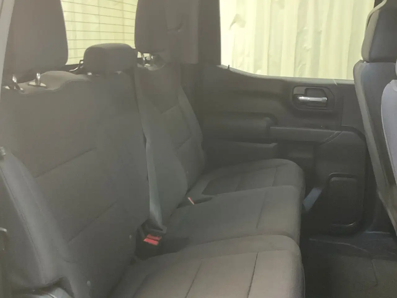 Chevrolet Silverado 1500 снимка Chevrolet Silverado 1500